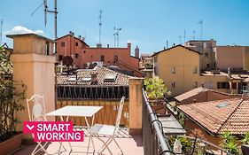 A due passi dalla Finestrella di via Piella